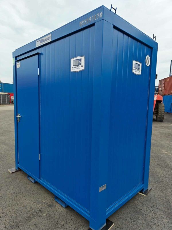 Containex outdoor toilet with insulated shower 1370x 2370 - Image 4