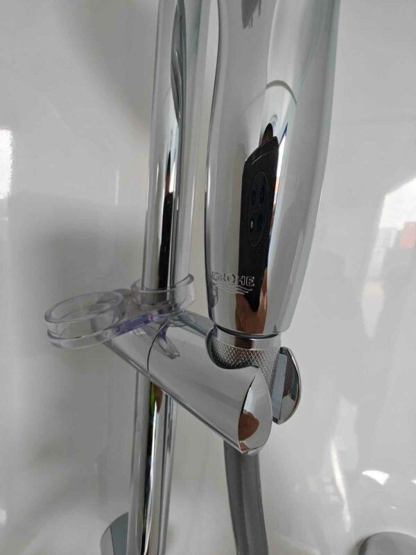Containex outdoor toilet with insulated shower 1370x 2370 - Image 14
