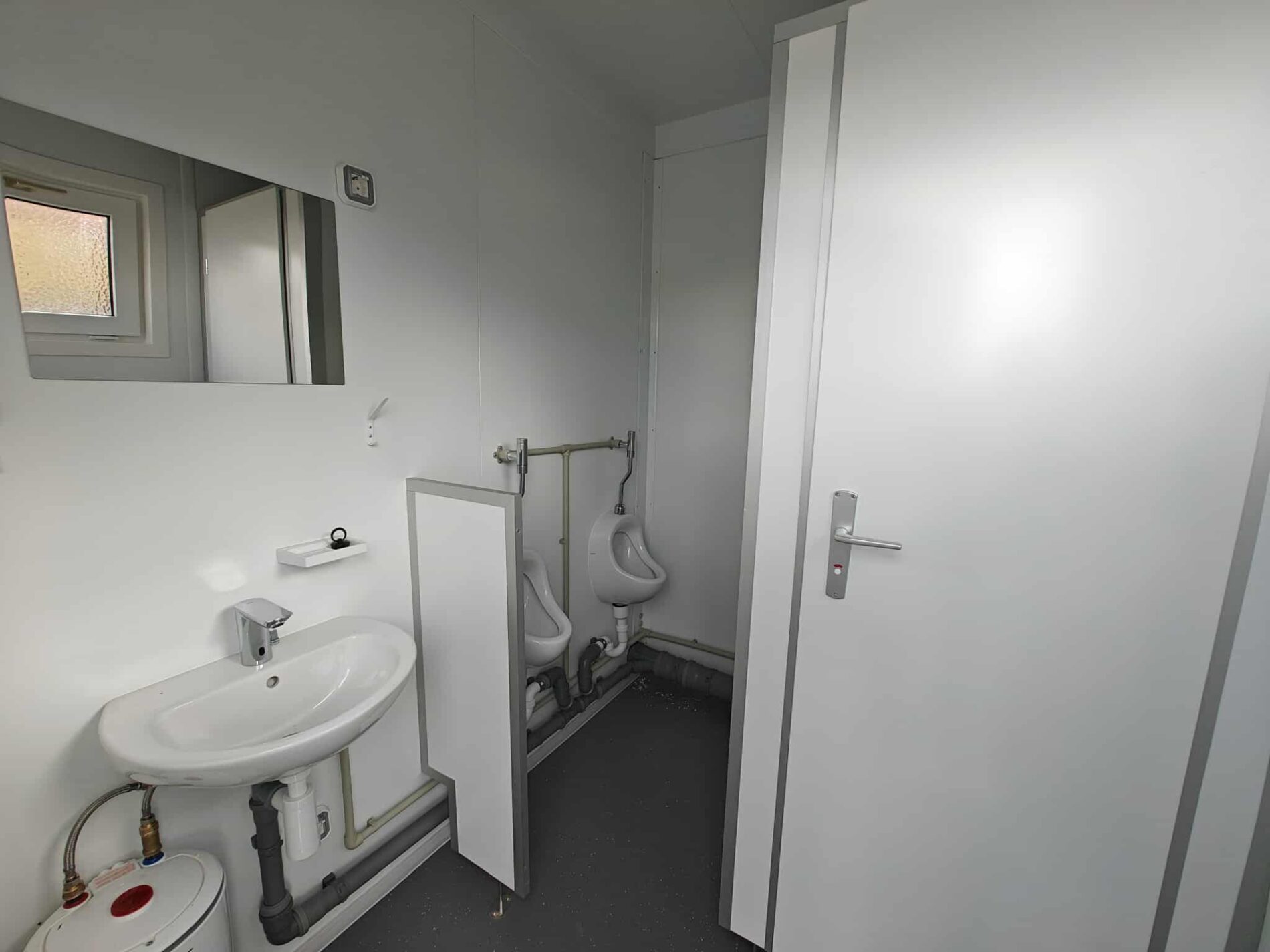 Containex Standard Premium toimisto- ja työmaakontti MIIU0355 - Image 11