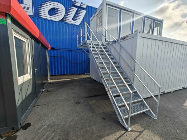 Staircase for office cabins or shipping containers - Image 4