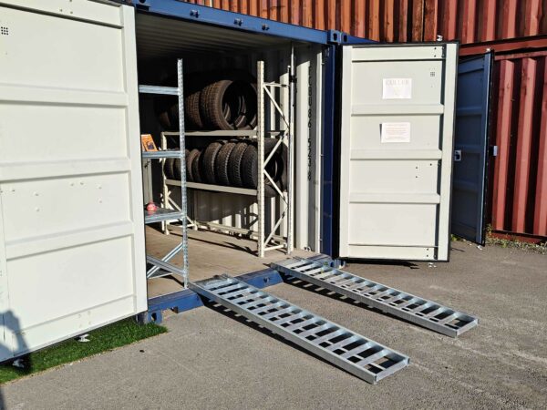 Merekonteineri sissesesõidutee / kaldtee 1350kg