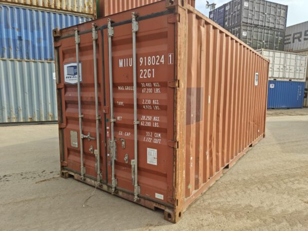 20DC Shipping container MIIU9180241 - TALLINN