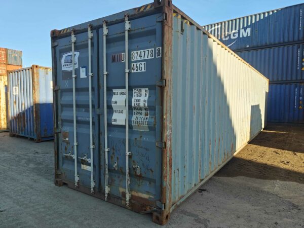 40HC морской контейнер MIIU8247783 - TALLINN (поврежден)