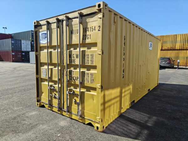 20DC Shipping container MIIU1641542 - TALLINN
