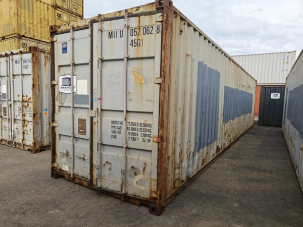 40HC Shipping container MIIU0520628 - TALLINN