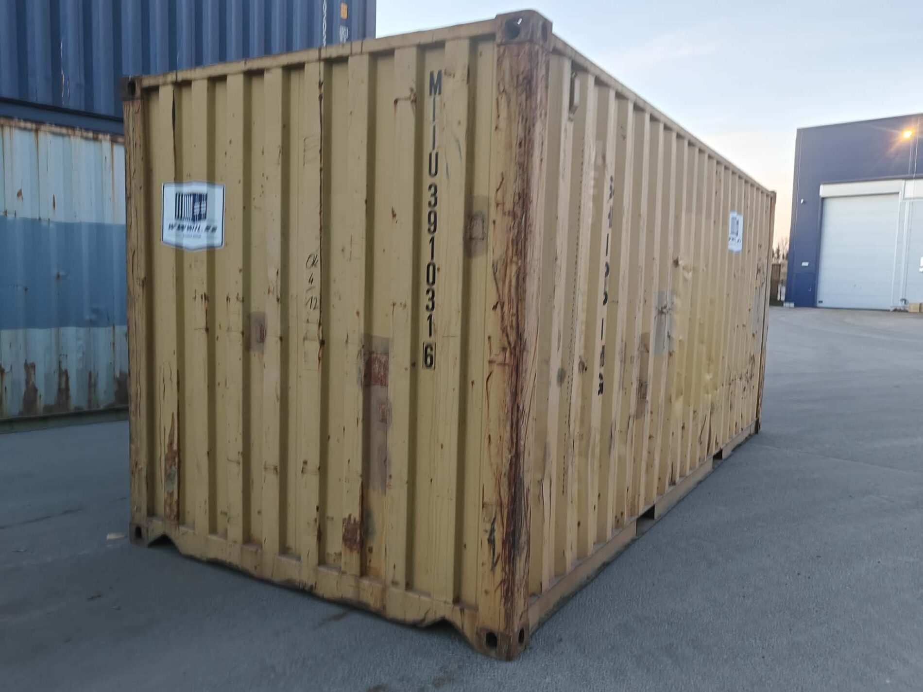20DC Shipping container MIIU3910316 - TALLINN (damaged) - Image 3