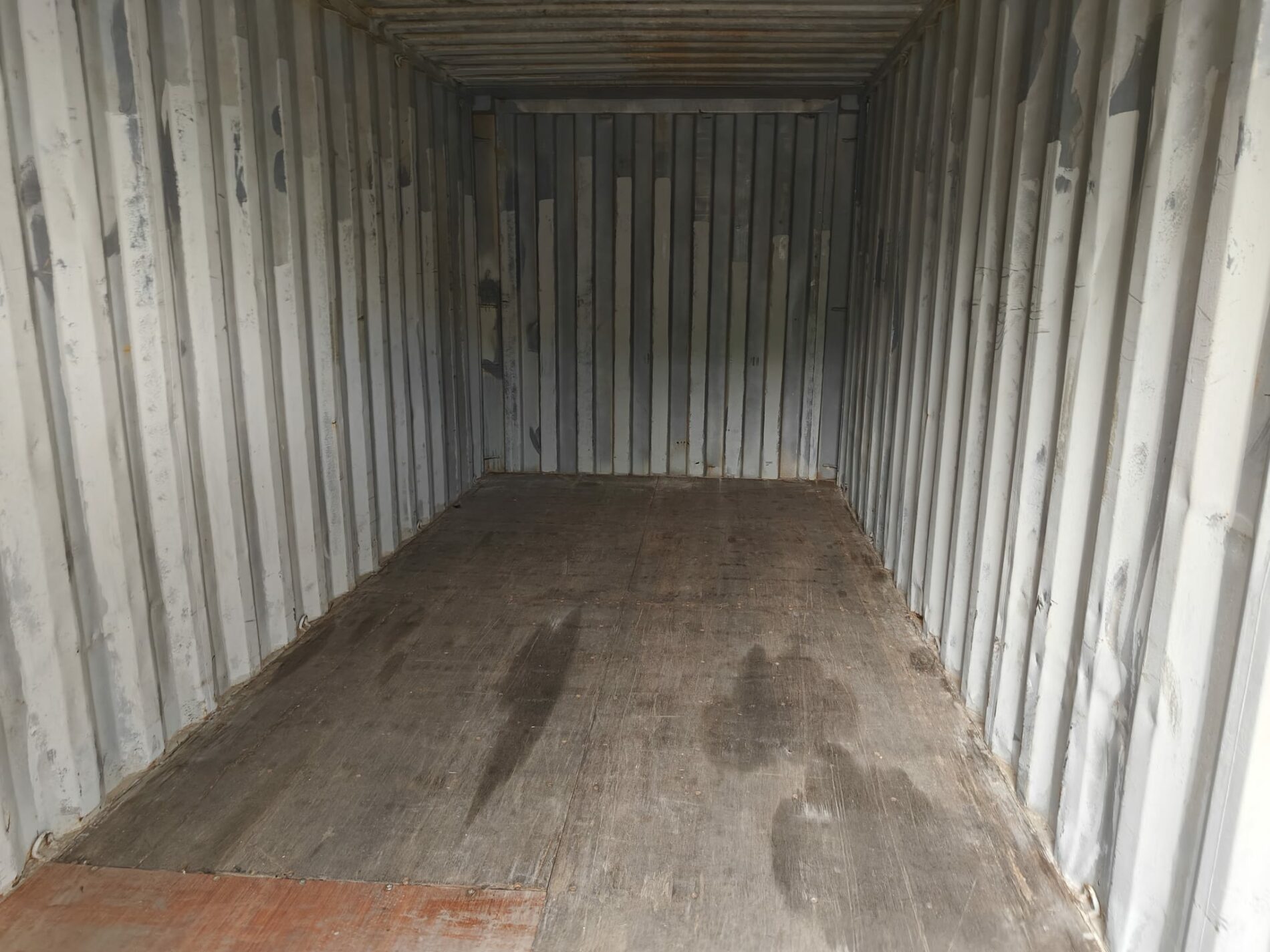 20DC Merekonteiner MIIU2088215 - PÄRNU - Image 6
