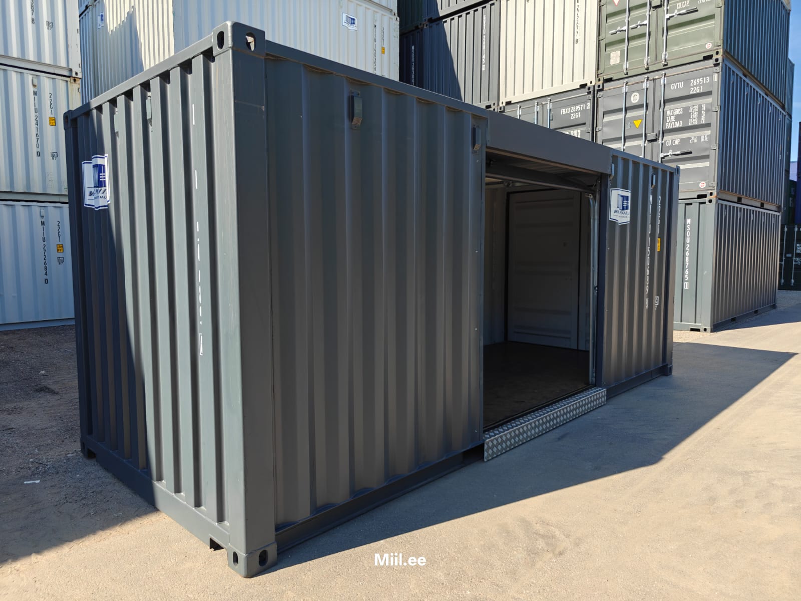 20DD Storage container with a roller door on the side MIIU1506898 - Image 6