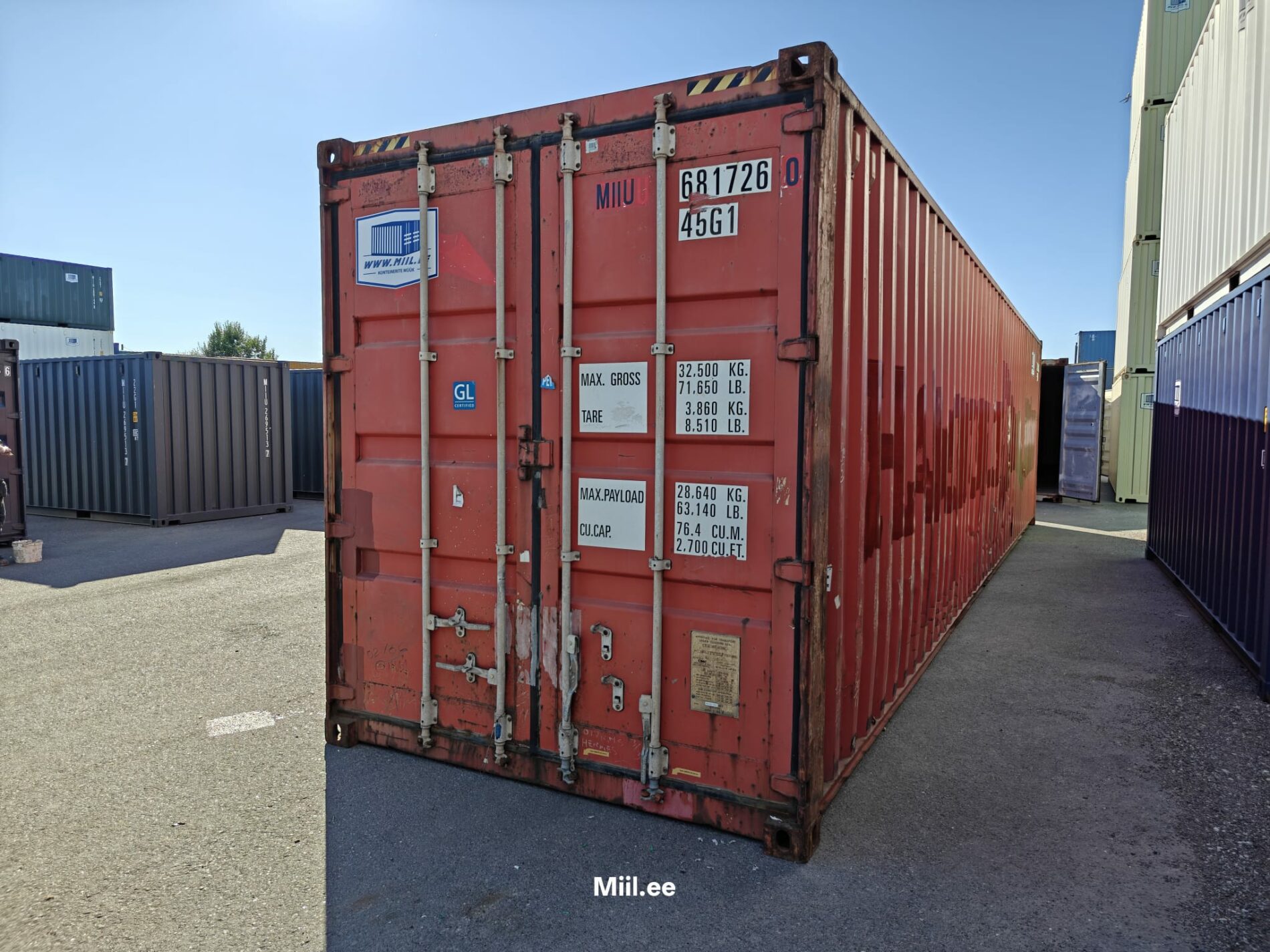 40HC Shipping container MIIU6817260 - TALLINN
