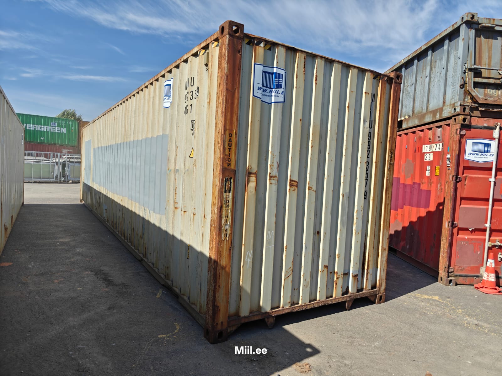 40HC Merekonteiner MIIU9923579 – TALLINN (Avariiline) - Image 3